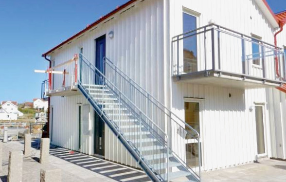 Apartment Rönnäng 66 with Children Playground
